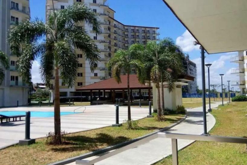 Affordable Condotel Near Manila Airport ภายนอก รูปภาพ